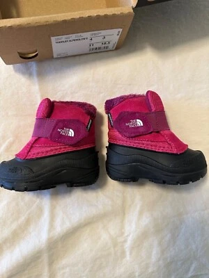 The North Face toddler Alpenglow II snow boots pink — 第 1/4 张图片