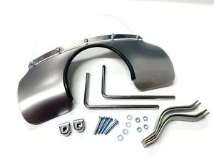 LAMBRETTA LI SERIE 3 125 150 FLYSCREEN ARGENTO MASSICCIO CON FISSAGGI - Foto 1 di 4