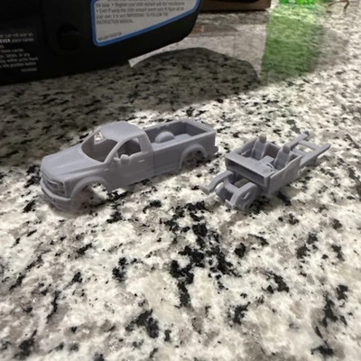 Ford F-250 impreso en 3D 1/64 Foto 1 de 4