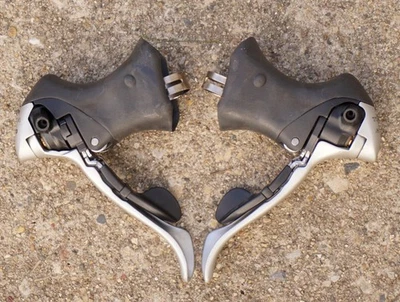 Shimano Tiagra Shifter STI ST-4400 Brifter Brake Shift Lever 9 Speed Double - Image 1 of 4