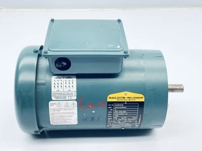 BALDOR VUHM3538 Industrial Motor .5hp 56C-Fr 5/8"-Shaft TEFC 1740rpm 60hz 3ph - Image 1 of 4