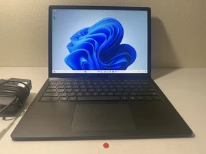 Microsoft Surface Laptop 4 1951 i7-1185G7 32 GB RAM 1 TB SSD 13,5" Touch W11P - Foto 1 di 18