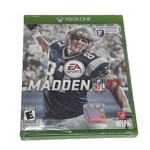 Microsoft Xbox One Madden NFL 17 - Foto 1 di 7