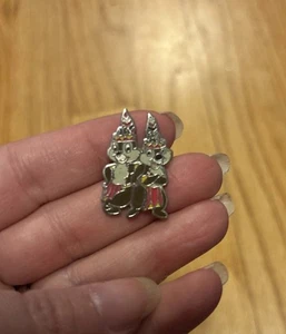 Disney Chip 'N Dale Native American Indian Craft Flawed Pendant Pin Please Read - Picture 1 of 2