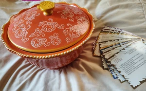 NEW TEMPTATIONS by TARA Floral Lace LARGE 3-Qt Ginger Spice ORANGE Pumpkin BONUS - Picture 1 of 11