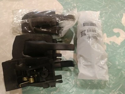 Juego de 4 manijas de puerta interiores para Ford Explorer y Sport Trac Mercury Mountaineer Foto 1 de 4