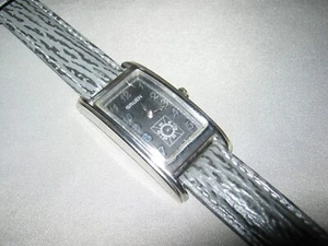 Gruen GU3105/237 Men's "Curvex" Quartz Wristwatch with Shark Grain Leather Band - Picture 1 of 10