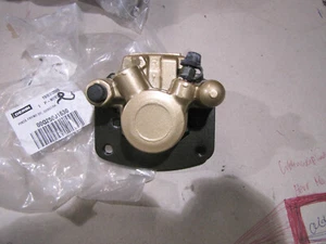 Bremse Bremssattel vorn Original Derbi DXR 250 Quad 00Q25001630 - Picture 1 of 2
