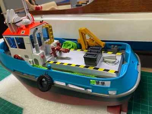 Remorqueur RC micro 686 prêt à fonctionner - Photo 1 sur 17