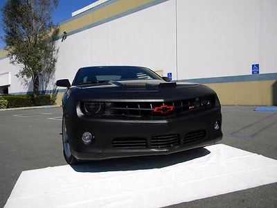Colgan Front End Mask Bra 2pc. Fits Chevy Camaro SS 2010-2013 without License - Image 1 of 2