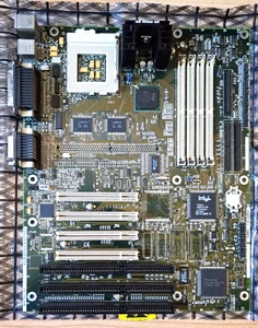 Intel TC430HX Motherboard Pentium Socket7 - Imagen 1 de 4