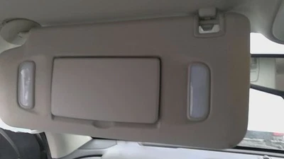 Parasol izquierdo 17 18 19 20 21 22 CHEVY COLORADO Foto 1 de 4