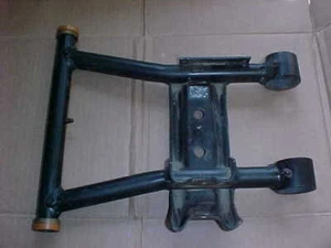 00 POLARIS SPORTSMAN 500 ATV REAR BOTTOM SUSPENSION ARM - Picture 1 of 1