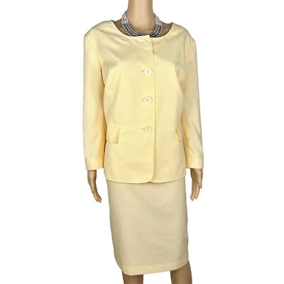 Le Suit Poliéster Falda Traje Talla 18W Oro Amarillo Sin Cuello Mangas 3/4 2 Piezas Nuevo Foto 1 de 4