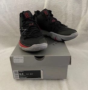 Nike Kyrie 5 Criado Negro/Rojo Universitario AO2918 600. Hombre US Talla 8. - Imagen 1 de 6