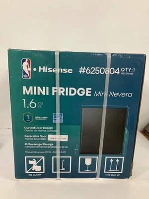 Mini nevera Hisense de 1,6 pies cúbicos #6250804 - nueva en caja, sellada Foto 1 de 4