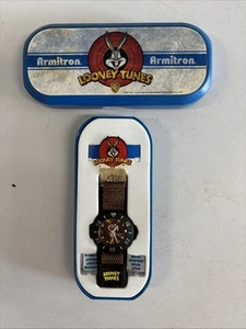 RELOJ WARNER BROS. LOONEY TUNES TAZMANIAN DEVIL 1998 EN ESTUCHE DE PLÁSTICO - Imagen 1 de 2