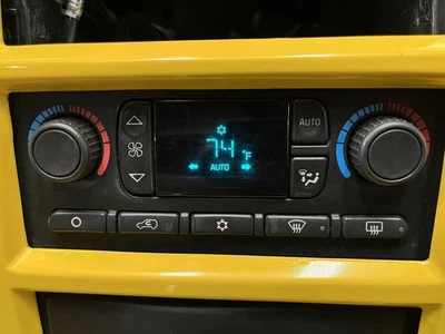 2003-2007 Hummer H2 Auto Climate Temperature Control Panel Switch - Image 1 of 4