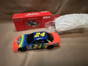 1992 Racing Champions 1/24 Limited Edition NASCAR Diecast Bank #24 Jeff Gordon - Picture 1 of 15