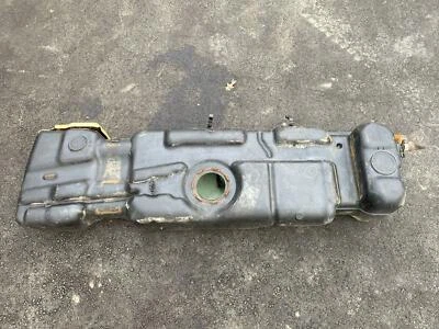 2006 GMC YUKON XL 1500 6.0L FUEL GAS TANK ASSEMBLY 31 GALLON - Image 1 of 4