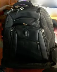 Case Logic Laptop Backpack - Picture 1 of 8