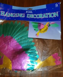 Pájaro Tropical Loro Colgante Lámina Amscan Remolinos Decoración 20" Fiesta Tiki Nuevo - Imagen 1 de 4