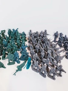 Vintage Soldiers Plastic Assorted Lot Of 80 Bazooka Sniper Combat Infantry  - Picture 1 of 6