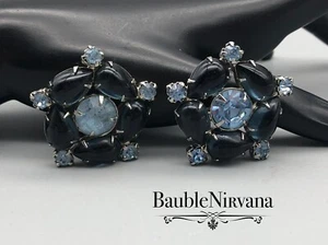 Pendientes de clip grueso cabujón lágrima azul claro y oscuro blanco firmado de colección - Imagen 1 de 4