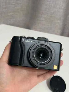 Panasonic Lumix DMC-LX5 10.1MP 3.8x Optical Zoom Digital Camera English language - Picture 1 of 7