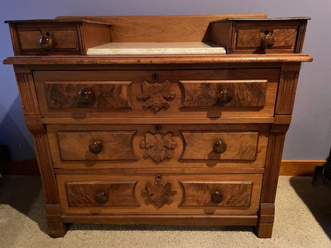 ANTIQUE VICTORIAN WALNUT & MARBLE DRESSER Hanky drawers + 3 full drawers Cover