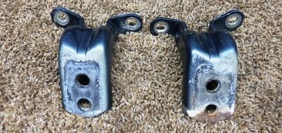 Nissan Titan SE 2004-2008 5,6 L V8 pasajero derecho puerta trasera bisagras superior/inferior Foto 1 de 3