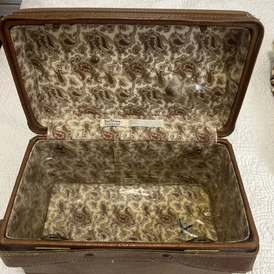 Vintage Joseph Hartmann Luggage Train Case Hard Cosmetic Travel Bag Paisley - Image 1 of 4