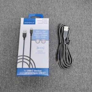 Câble tressé USB-C vers USB-A Insignia 1,8 m (6 pi) (NS-MCA621C-C) - Photo 1 sur 2
