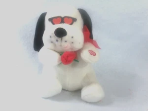 HUGFUN INTL PLÜSCH ANIMIERTER MUSIKALISCHER HUND SINGT (ICH BIN NUR EINE) LIEBESMASCHINE * 2005 * - Bild 1 von 5