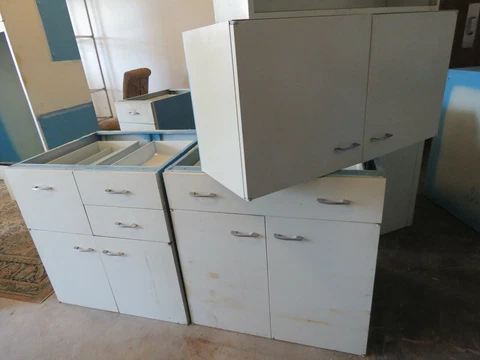 ST CHARLES  Vintage Kitchen Metal Cabinets with Corian Center Island Large Lot Cover