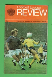 #D432.  EARLY 1970s FOOTBALL / SOCCER LEAGUE REVIEW - DIV.4  GILLINGHAM PINUP  - Picture 1 of 2