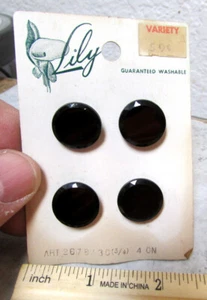 Vintage Lilienknöpfe, 4er Set auf Originalkarte, einige Flecken auf Karte, 16.11. - Bild 1 von 3