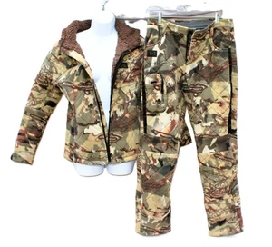 Women's Under Armour camouflage pants and Jacket / BRAND NEW - Picture 1 of 18