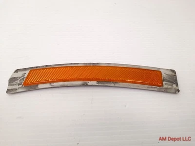 2012 BMW 535i 550i GT F07 Front Right Bumper Orange Reflector 63147199628 - Image 1 of 3