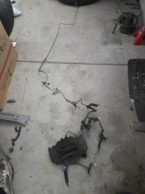 Toyota 4Runner 2003-2009 línea de freno delantero pasajero derecho completo Lexus GX 470 Foto 1 de 3