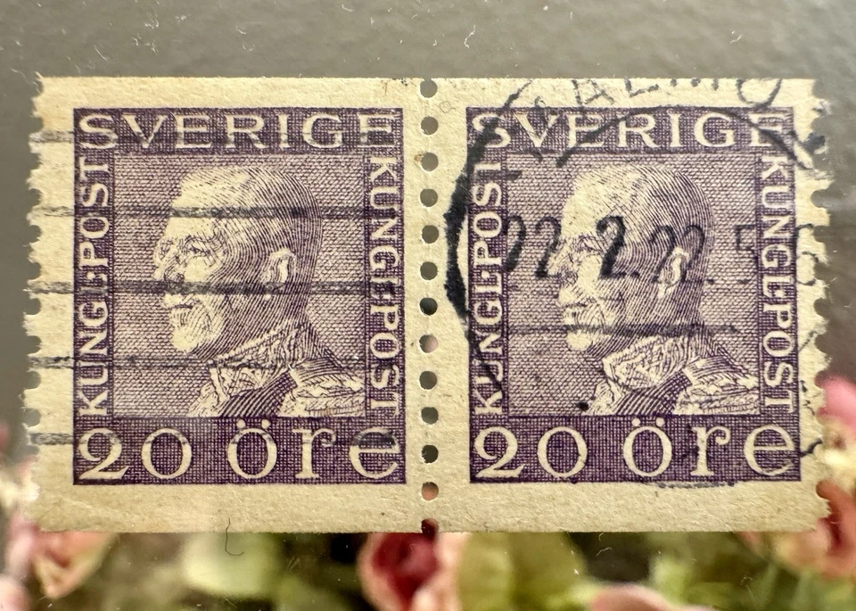 Sweden 1919 20ö Violet Pair Laid Paper Gustav V Rare ! Early Printing - Image 1 of 4