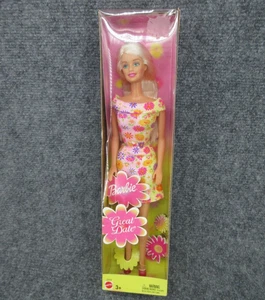 Barbie Great Date Doll Mattel B2618 Blonde Floral Dress Pink Green Eyes In Box - Picture 1 of 9