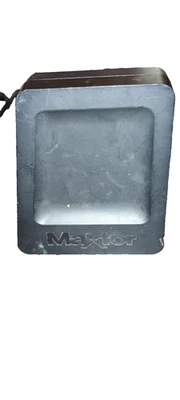 Maxtor One Touch 4 External Hard Drive, 1TB USB (1000GB) - Image 1 of 4