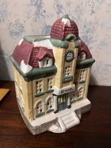 Memorias de vacaciones escolares porcelana pueblo de Navidad casa escolar para luz - Imagen 1 de 7