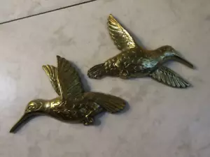 Vintage 1985 Pair of Gold Tone Hummingbirds Wall Art Décor #7669 Homeco USA - Picture 1 of 3