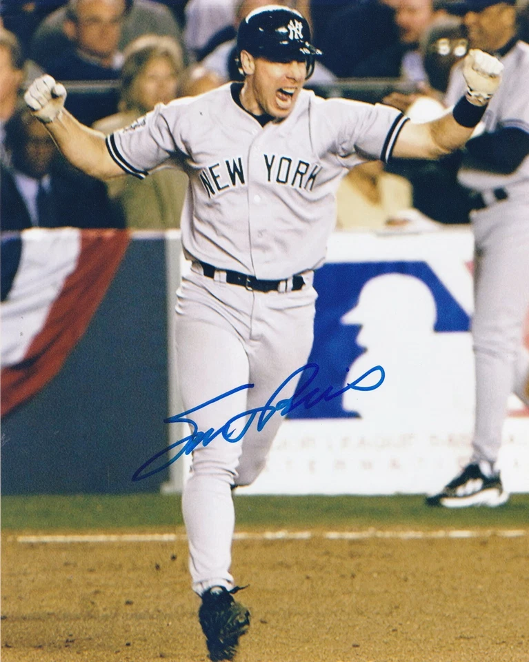 SCOTT BROSIUS NEW YORK YANKEES ACCIÓN FIRMADA 8x10 Foto 1 de 1