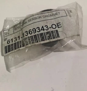 BMW Tank Sensor Grommet 61 31 1 369 343 OEM - Picture 1 of 4