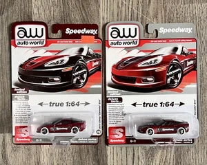 Nuevo Auto World Speedway 2010 Chevy Corvette Z06 Chase negro y rojo conjunto de 2 - Imagen 1 de 11