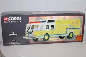 Corgi Classics 1998 #52203 E-One Cyclone II Rescue "Long Lake" ltd 0248 of 2800 - Picture 1 of 11