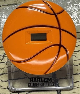 De Colección Harlem Globetrotters Pequeño Baloncesto Plástico Reloj Digital Dormitorio Nuevo de Lote Antiguo Raro - Imagen 1 de 7